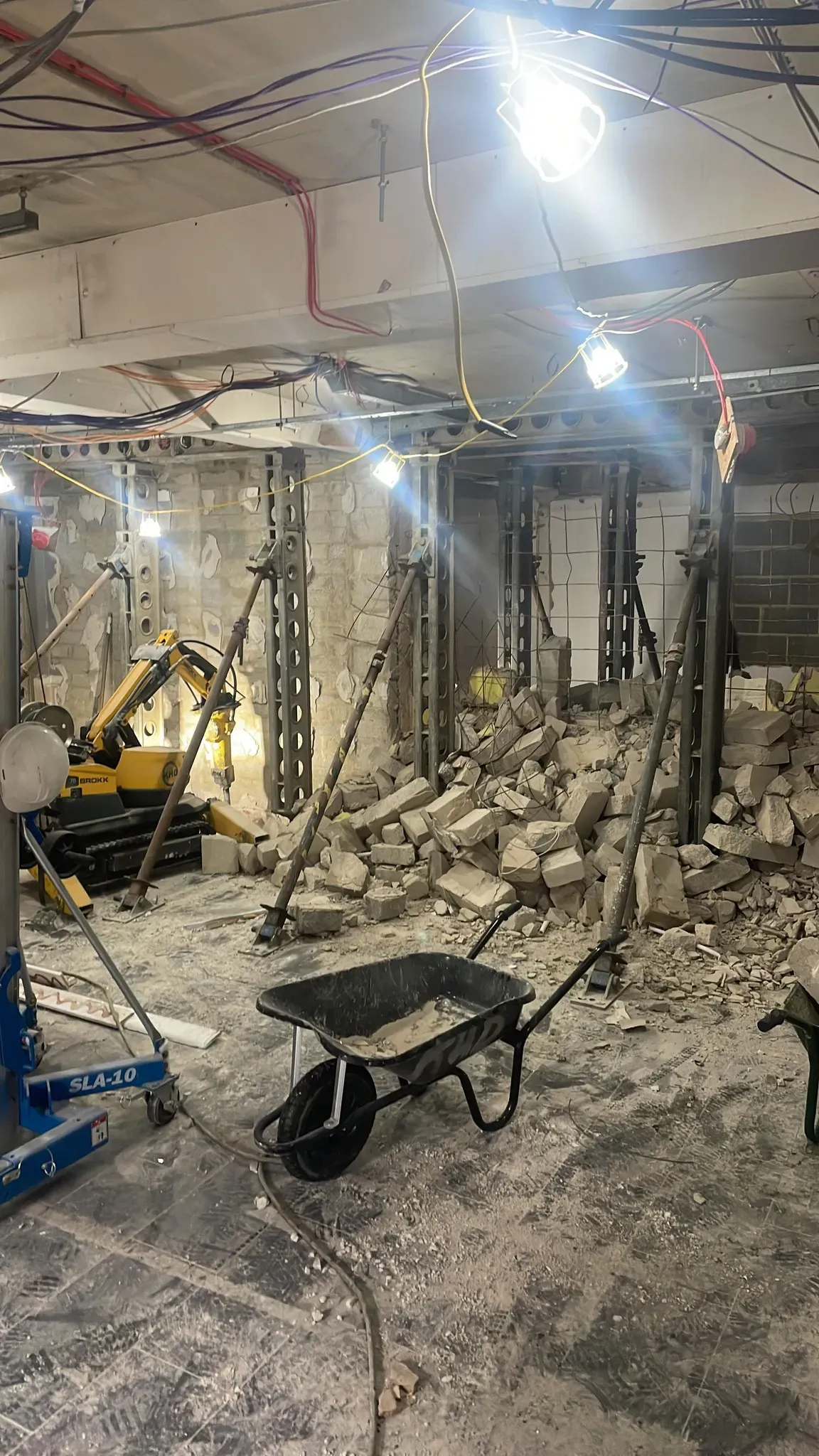 Commercial Strip-Outs project by Roars Services